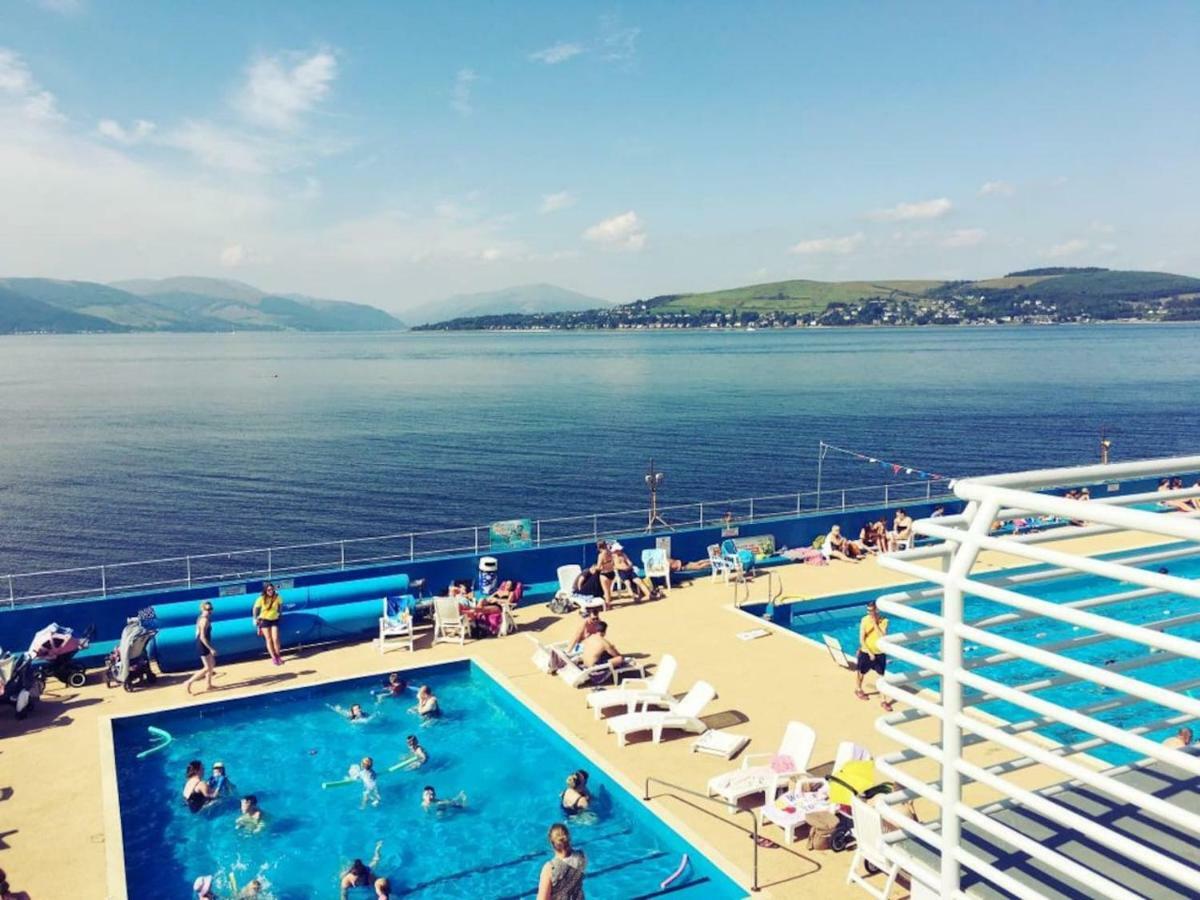 Appartamento The Lion'S Den On Royal Street Gourock Esterno foto