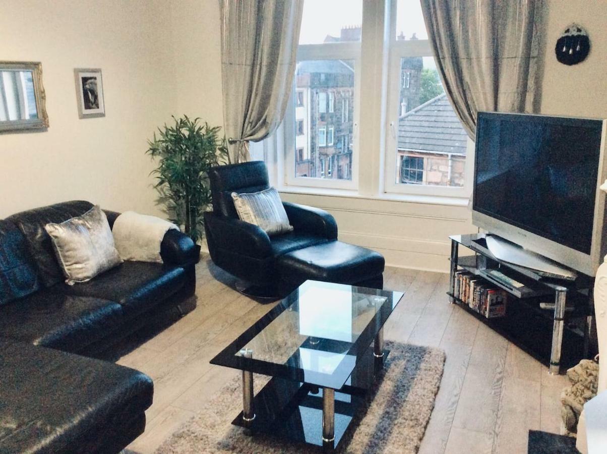 Appartamento The Lion'S Den On Royal Street Gourock Esterno foto
